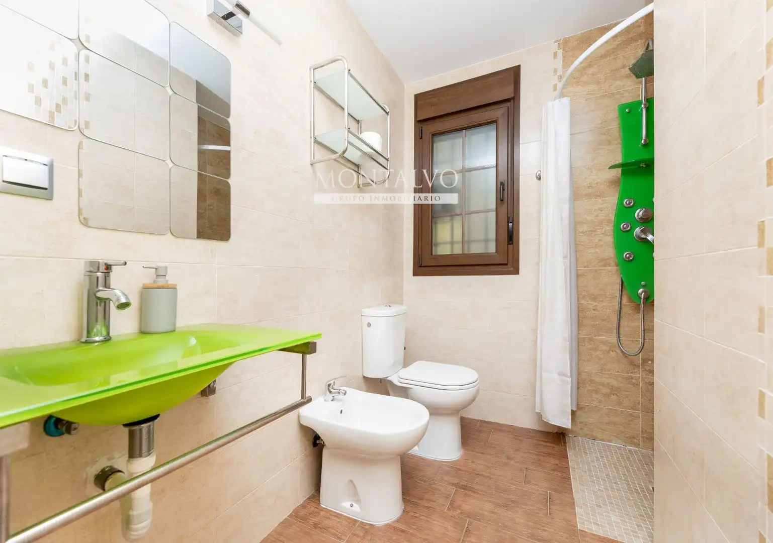 Bathroom of Flat for sale in Churriana de la Vega