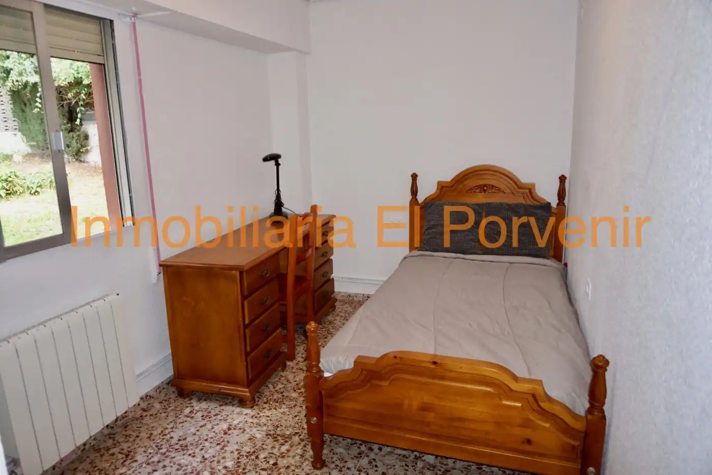 Habitación de Piso en venta en Torrent con Aire acondicionado, Calefacción y Jardín privado