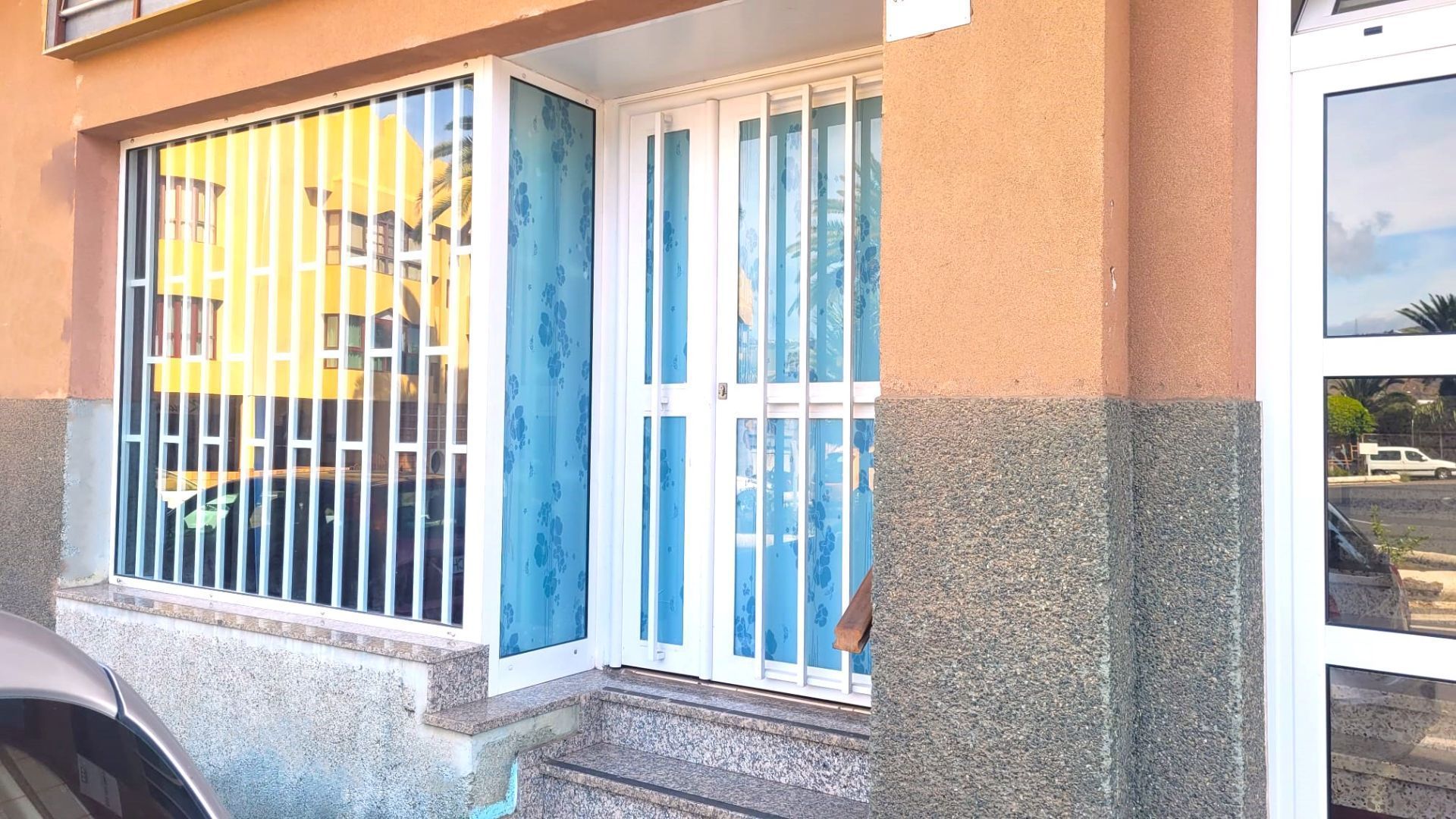 Vista exterior de Pis en venda en Telde