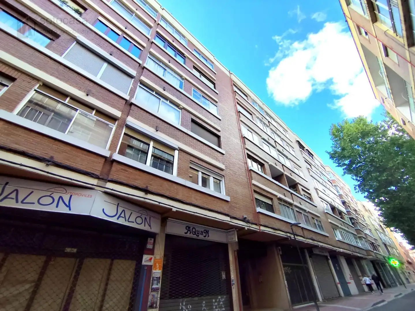 Vista exterior de Pis en venda en Valladolid amb Calefacció