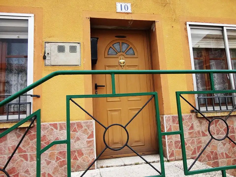 Houses for sale in Quintanar de la Sierra  with Heating