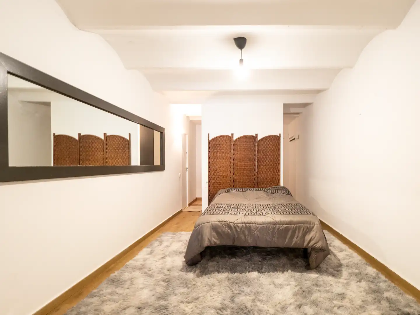 Habitación de Casa adosada en venta en Barcelona con Aire acondicionado, Calefacción y Parquet
