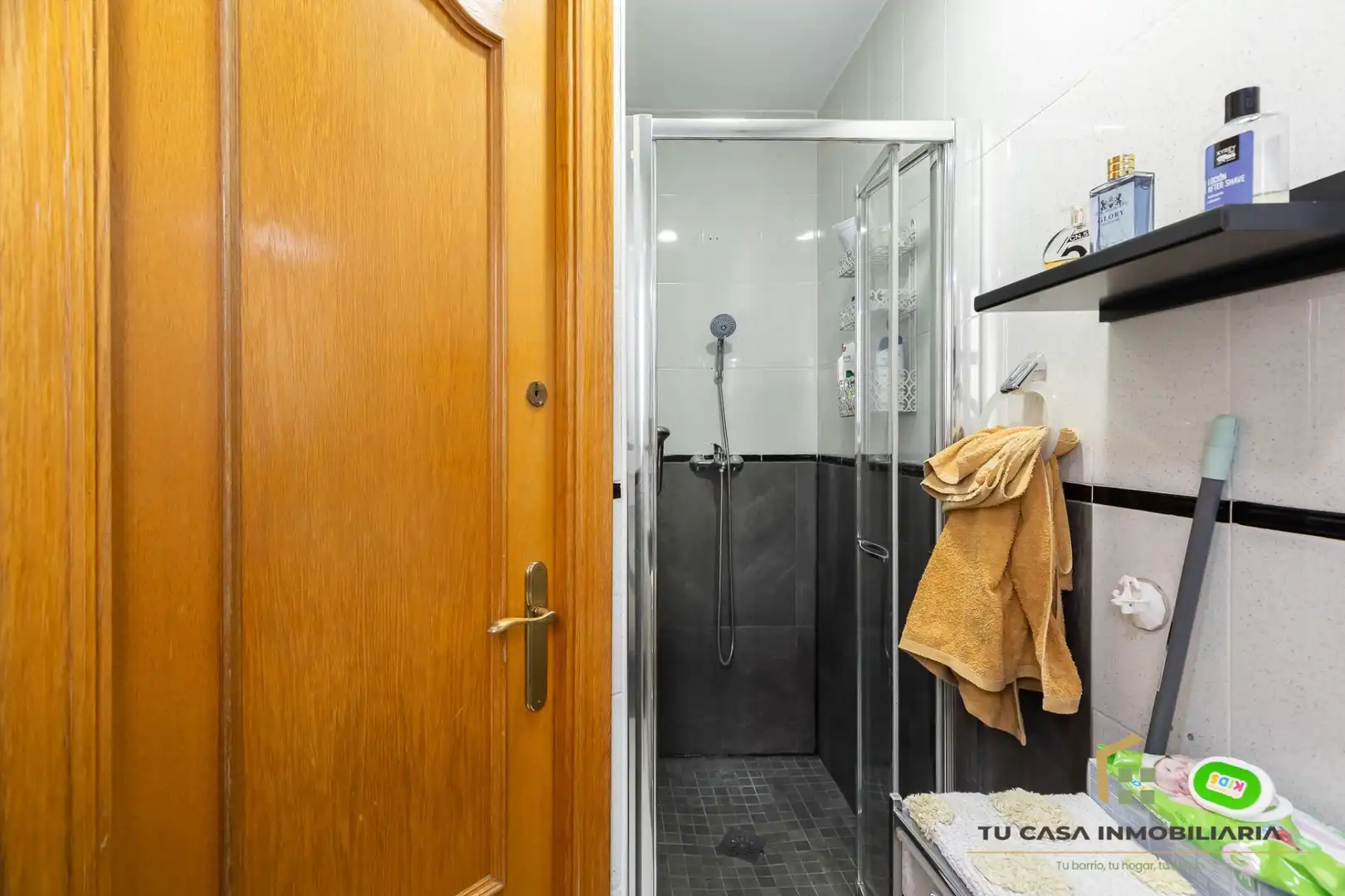 Bathroom of Attic for sale in Badalona  with Air Conditioner, Heating and Terrace