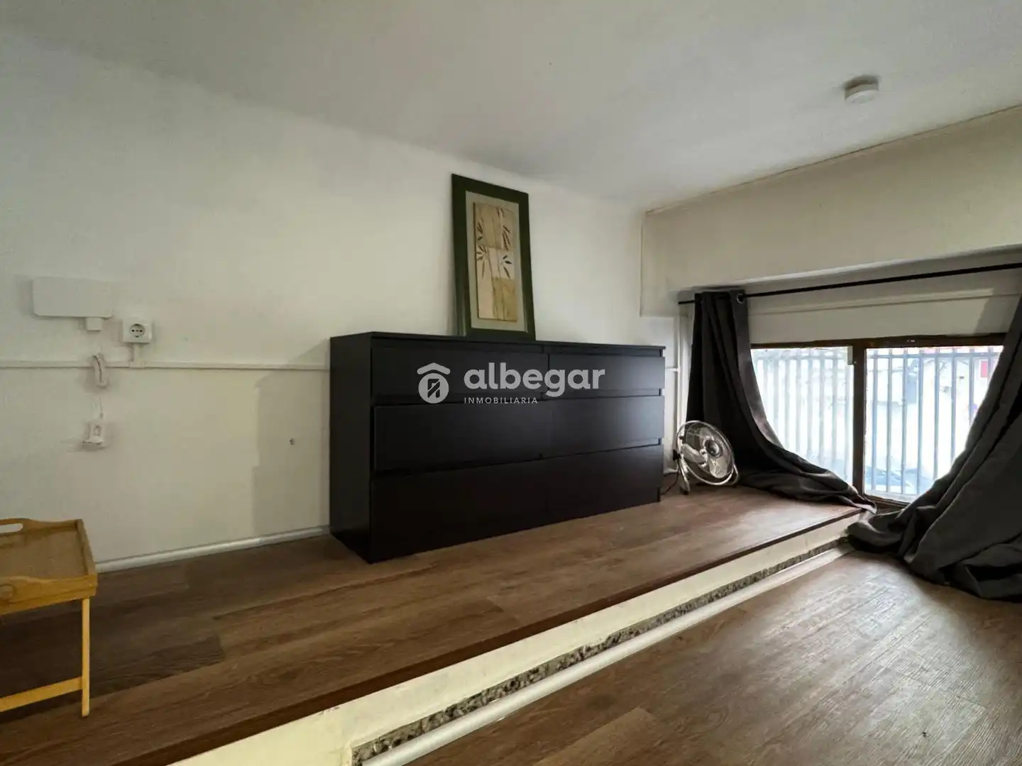 Habitación de Oficina en venta en Valencia con Aire acondicionado y Amueblado