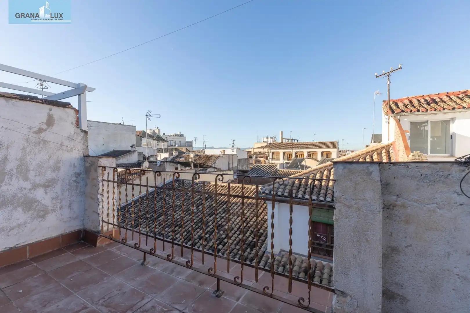 Casa con terraza en venta en Calle del Conde de las Infantas, imagen 33