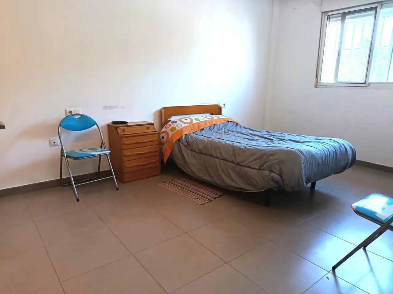 Bedroom of Ground floor for sale in Oliva  with Air Conditioner and Storage room