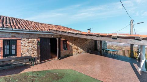 Foto 2 de Casa o xalet en venda a Lugar Roiles, 25, Sama, Asturias