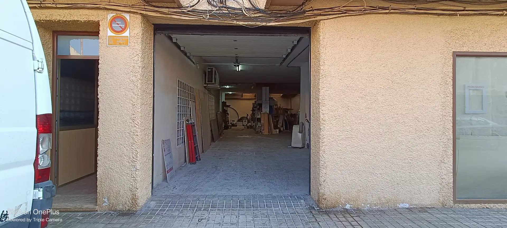 Locale commerciale in vendita a Calle Santa Lucia, imagen 2