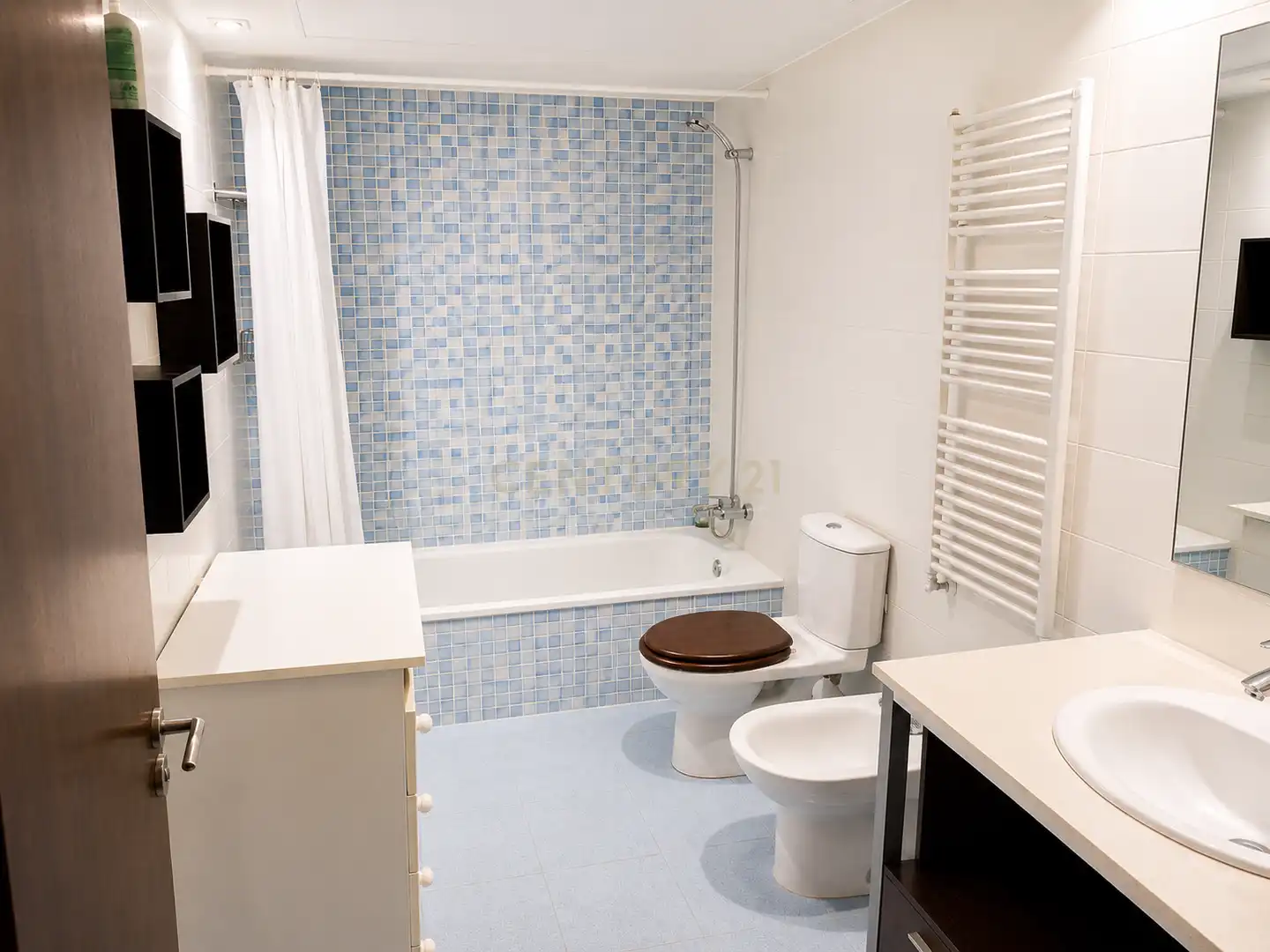 Baño de Apartamento en venta en Burjassot con Aire acondicionado y Trastero