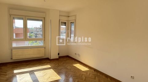 Photo 3 of Flat for sale in De Suecia, Rosas - Musas, Madrid Capital