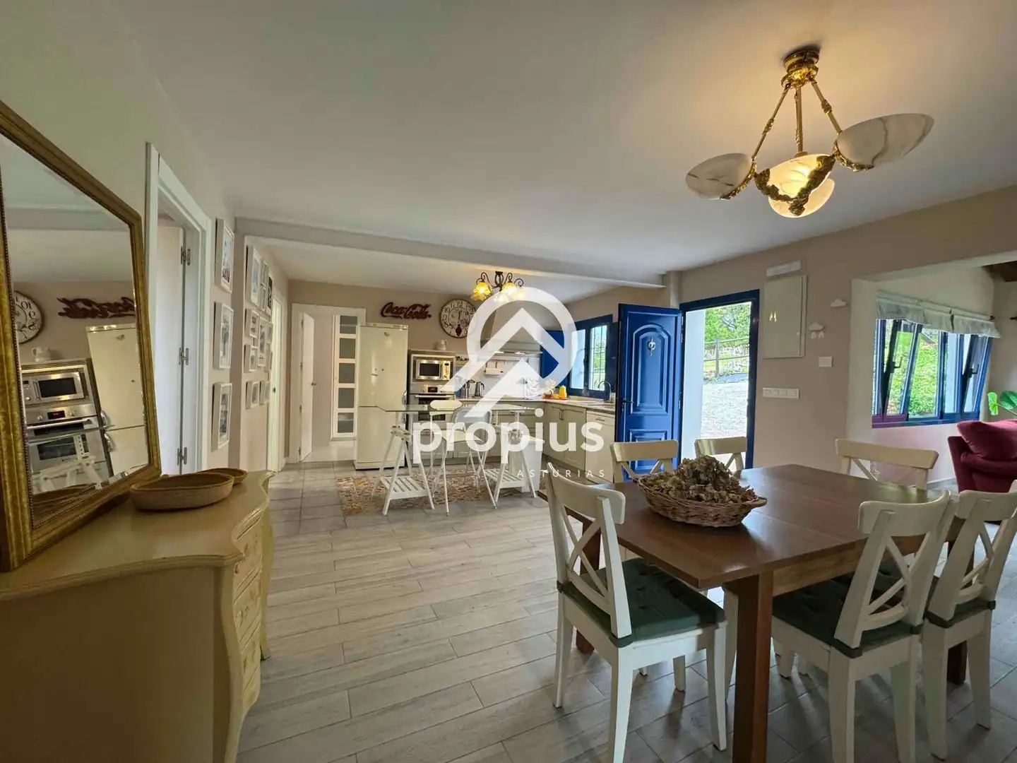 Comedor de Casa o chalet en venta en Ribadesella con Calefacción, Jardín privado y Terraza