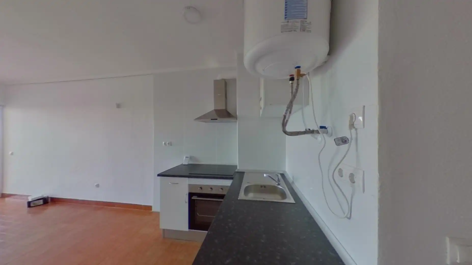 Cocina de Estudio en venta en Torremolinos con Piscina comunitaria