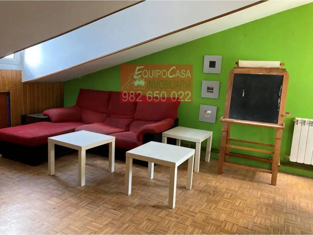 Sala de estar de Piso en venta en Lugo con Calefacción, Parquet y Amueblado