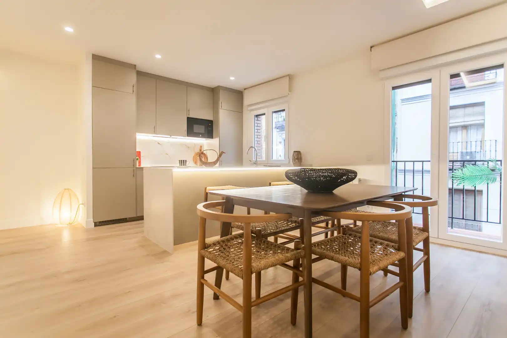 Flat with terrace for sale in Calle de la Cava Baja 40, imagen 5