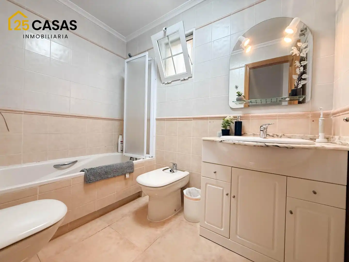 Casa amb terrassa en venda a Avenida Finlandia, imagen 21