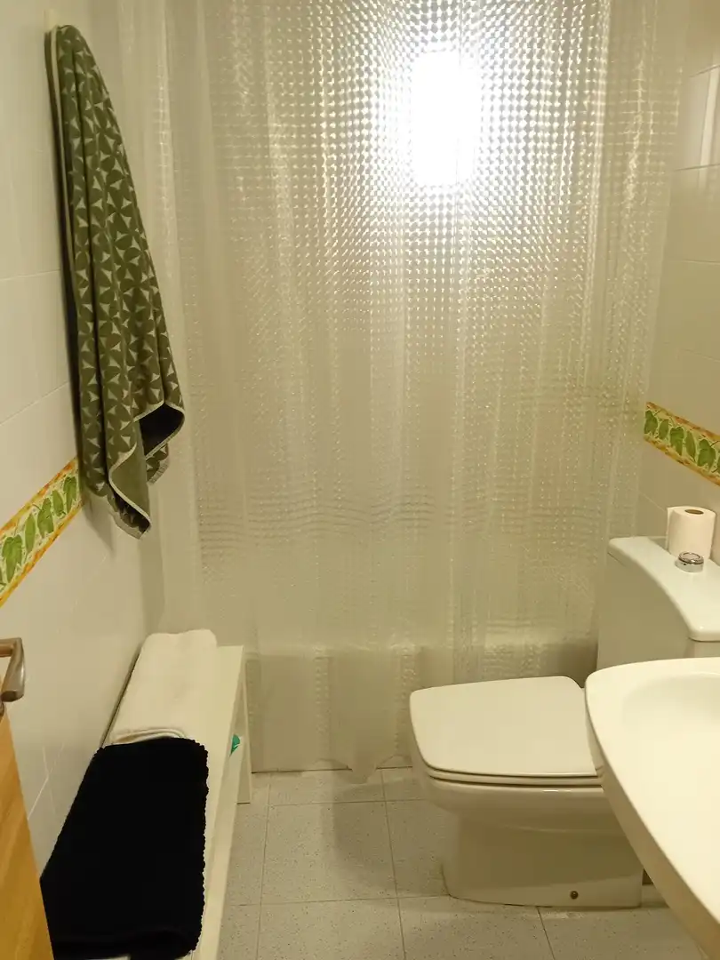 Badezimmer von Wohnung zum Verkauf in Almagro mit Klimaanlage, Heizung und Terrasse