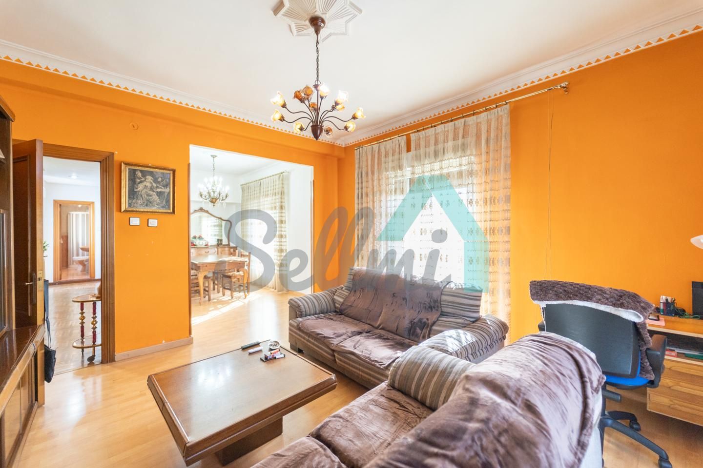 Living room of Flat for sale in Oviedo   with Heating, Parquet flooring and Terrace
