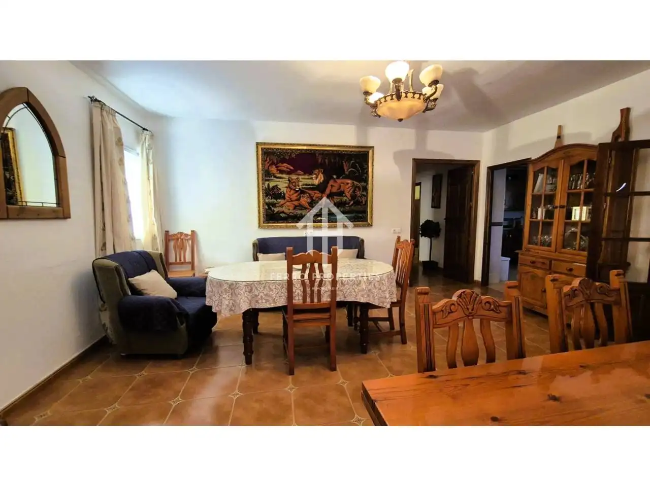 Menjador de Casa o xalet en venda en Algarinejo amb Jardí privat, Terrassa i Moblat