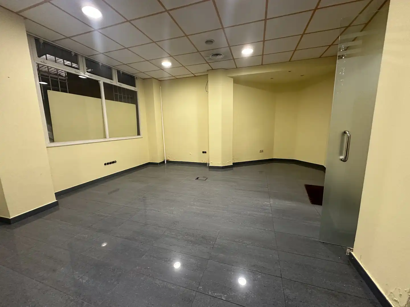 Local comercial de lloguer a Rúa do Hórreo, imagen 15