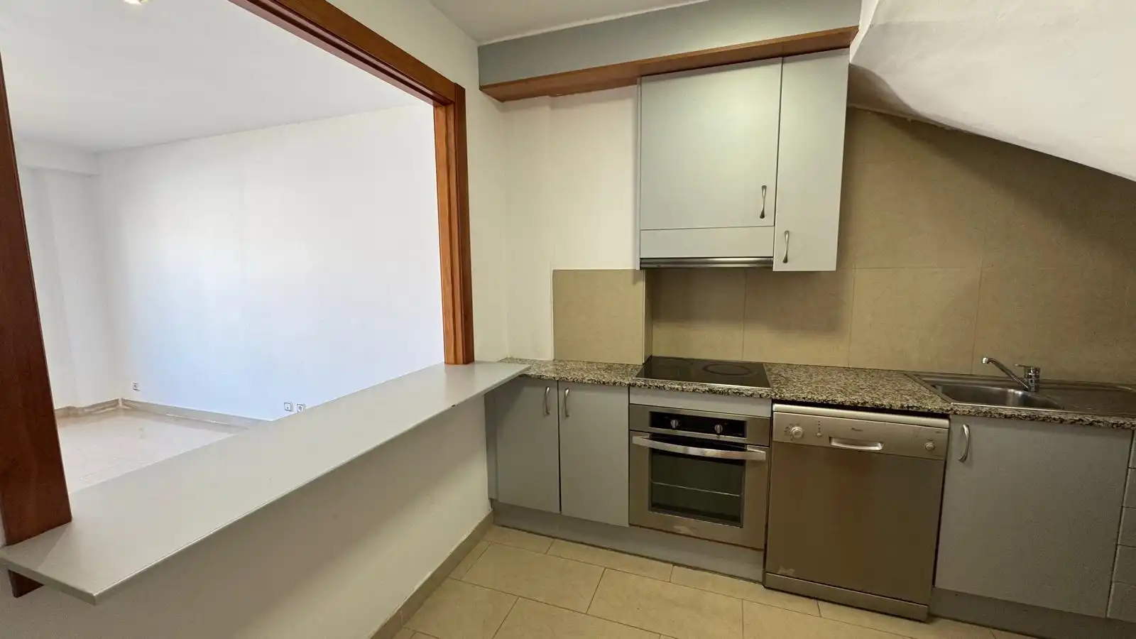 Cuina de Dúplex en venda en Calella amb Aire condicionat, Terrassa i Balcó