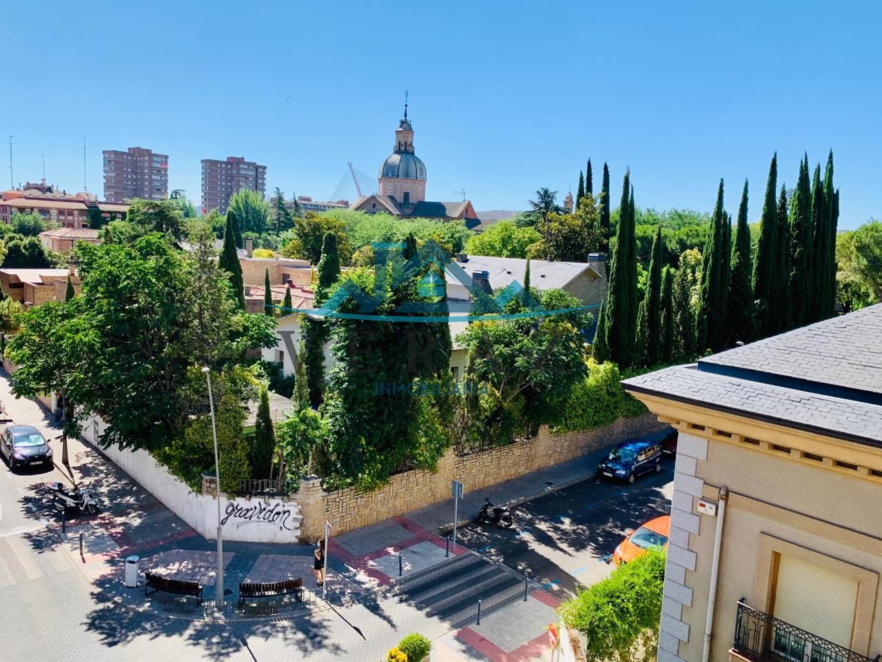 Flat to rent in Banderas De Castilla, Centro - Corte Inglés