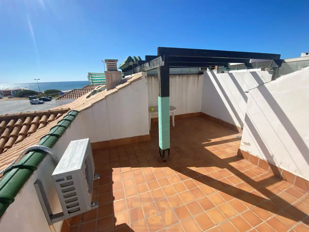 Terrasse von Wohnungen zur Miete in Islantilla mit Klimaanlage, Heizung und Terrasse
