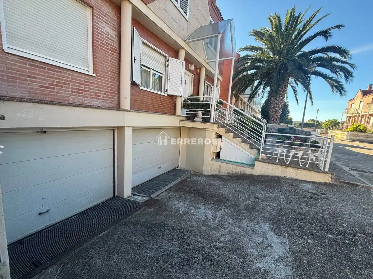 Casa a schiera con piscina in vendita a avda. de madrid, imagen 29