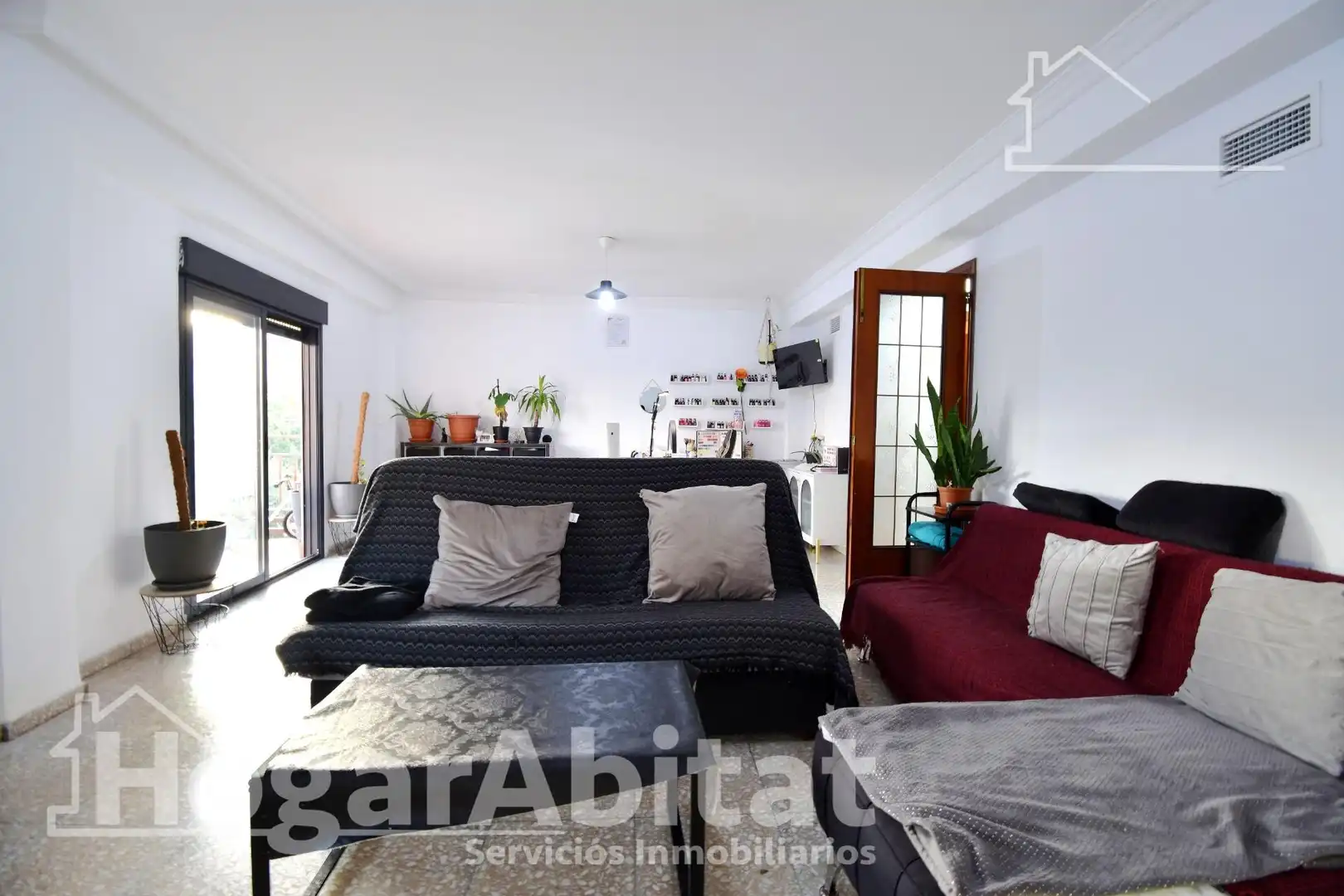 Living room of Flat for sale in Oliva  with Air Conditioner, Heating and Terrace