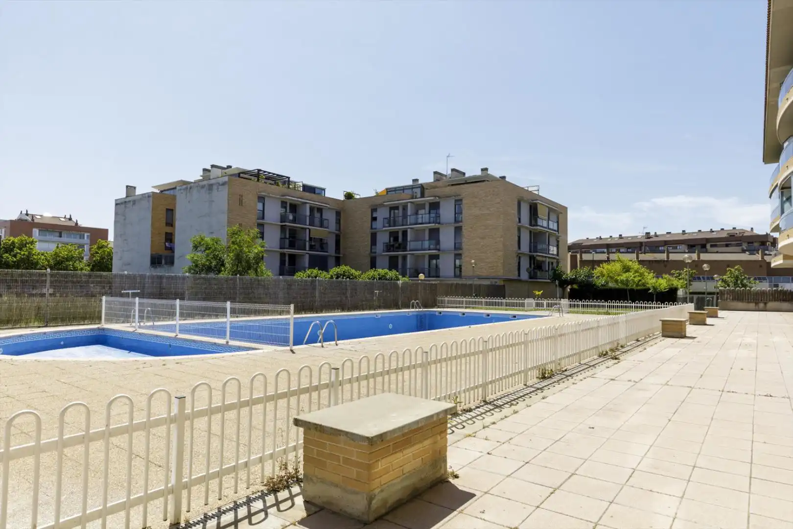 Piscina de Piso en venta en Zaragoza con Terraza, Trastero y Piscina