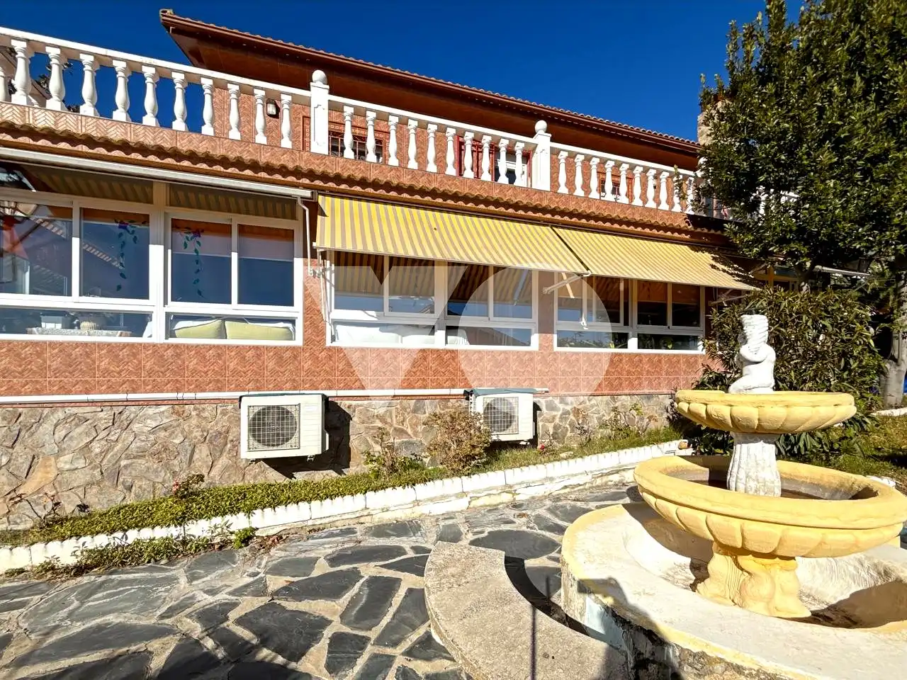 Vista exterior de Casa o chalet en venta en Ribatejada con Jardín privado, Terraza y Piscina