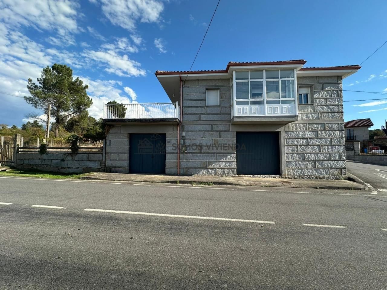 Exterior view of House or chalet for sale in Toén  with Heating, Private garden and Terrace