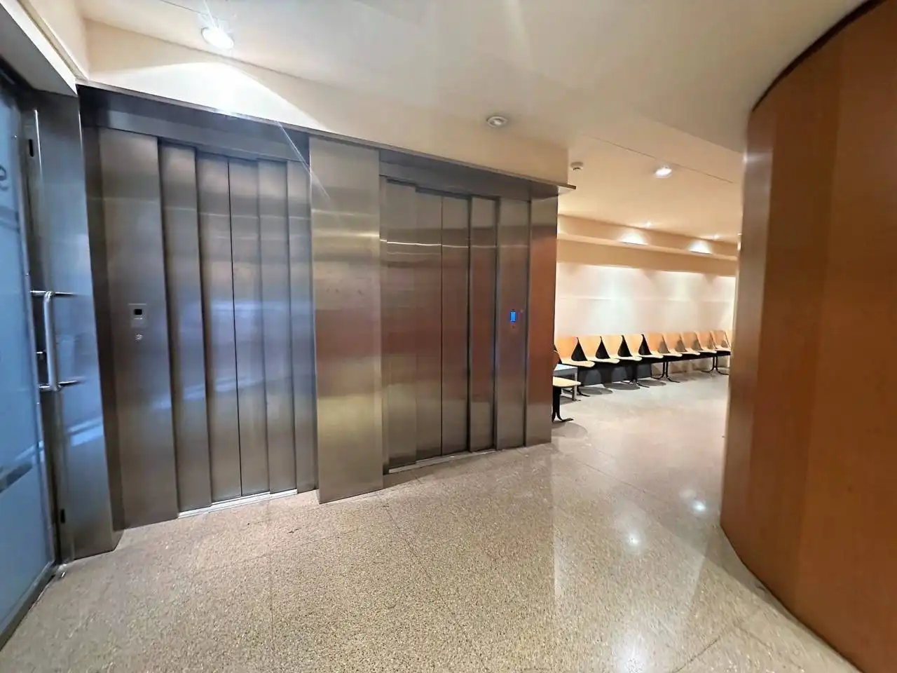 Local en venta en Girona con Aire acondicionado