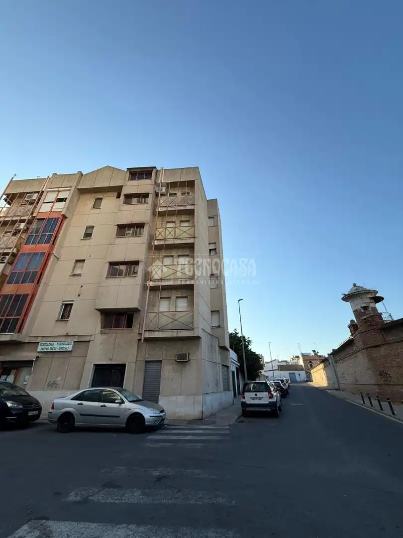 Vista exterior de Residencial en venda en Huelva