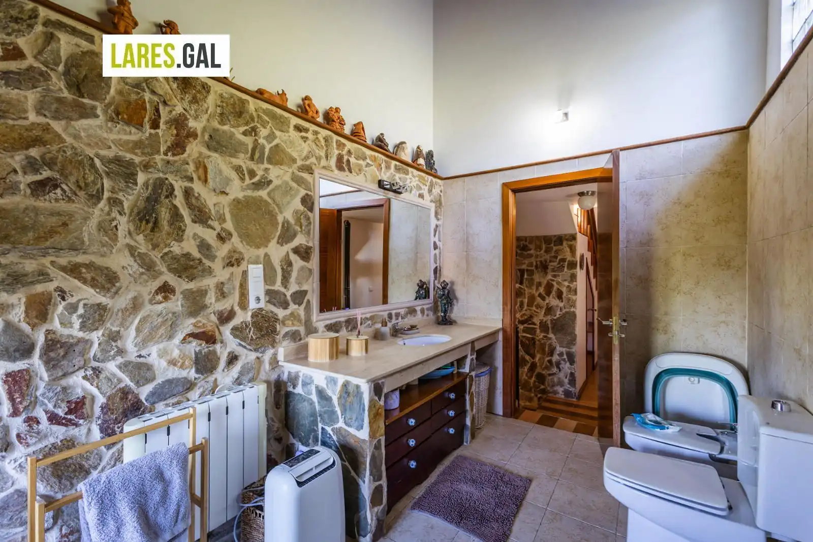 Bany de Casa o xalet en venda en Moaña amb Calefacció, Piscina i Moblat