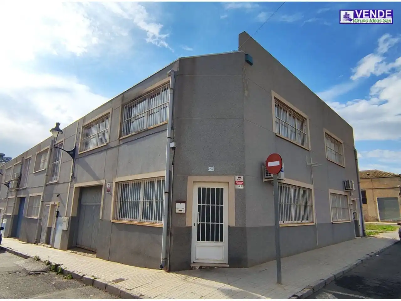 Nave industrial en venta en San Crispín - Huerta Nueva-Estación