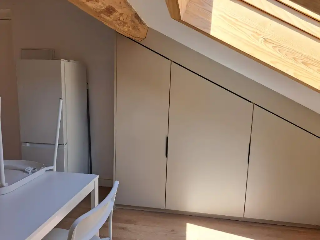 Cuina de Àtic de lloguer en Osséja amb Calefacció, Parquet i Traster