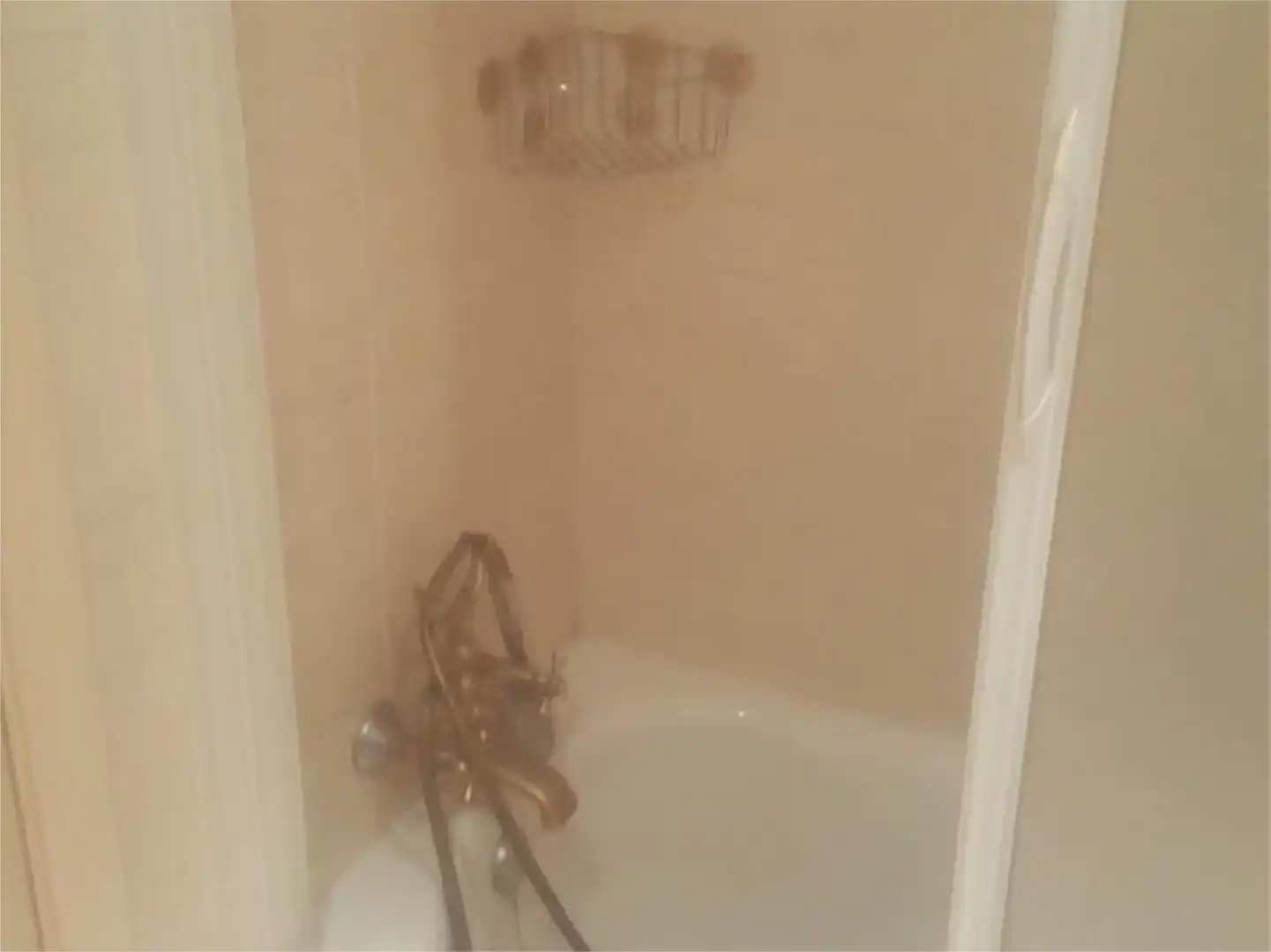 Baño de Piso en venta en Madrid con Aire acondicionado, Trastero y Piscina