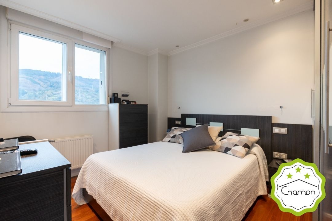 Bedroom of Flat for sale in Barakaldo   with Heating, Storage room and Furnished