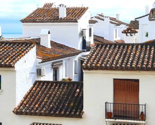 Vista exterior de Apartament en venda en Torremolinos amb Aire condicionat, Terrassa i Piscina comunitària