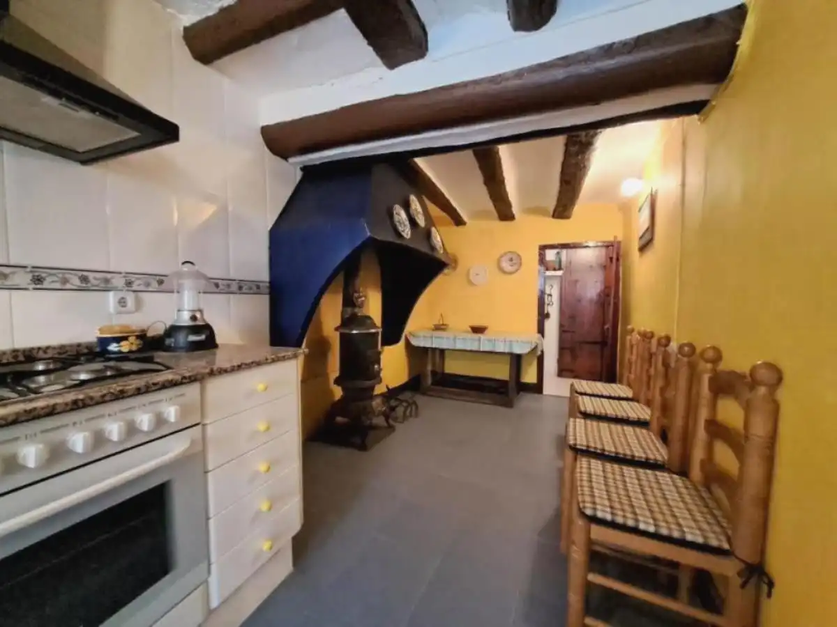 Habitatge amb terrassa en venda a Peñarroya de Tastavins, imagen 9