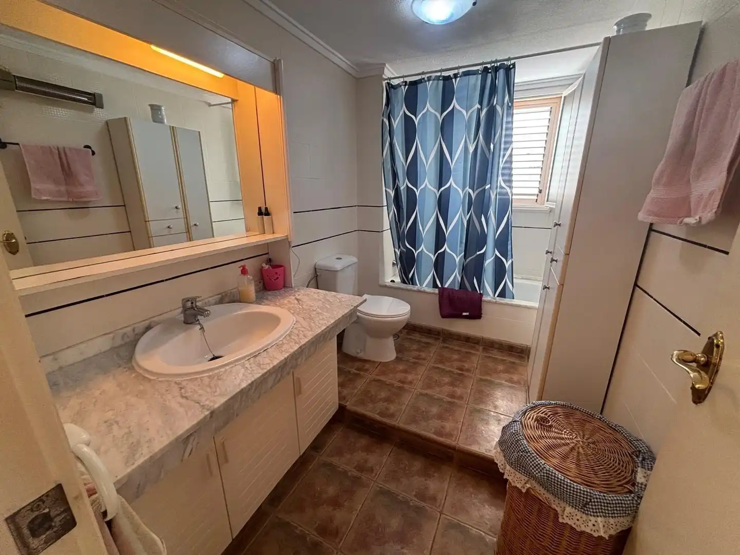 Baño de Casa o chalet en venta en Torrevieja con Terraza y Piscina comunitaria