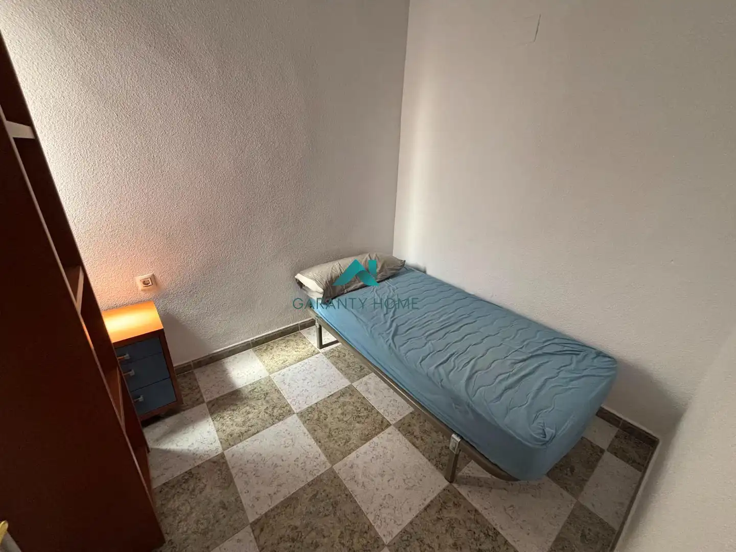 Schlafzimmer von Wohnung zur Miete in Jaén mit Klimaanlage, Möbliert und Balkon
