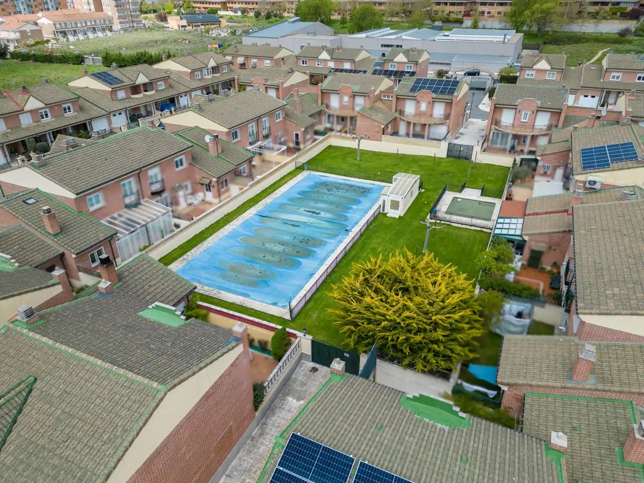 Piscina de Casa o xalet en venda en Ávila amb Calefacció, Jardí privat i Terrassa