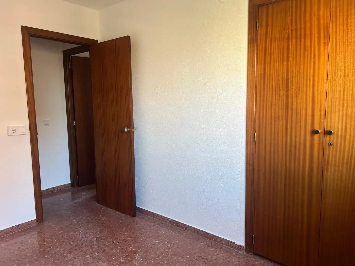 Bedroom of Flat for rent in Valencia  with Private garden, Terrace and Furnished