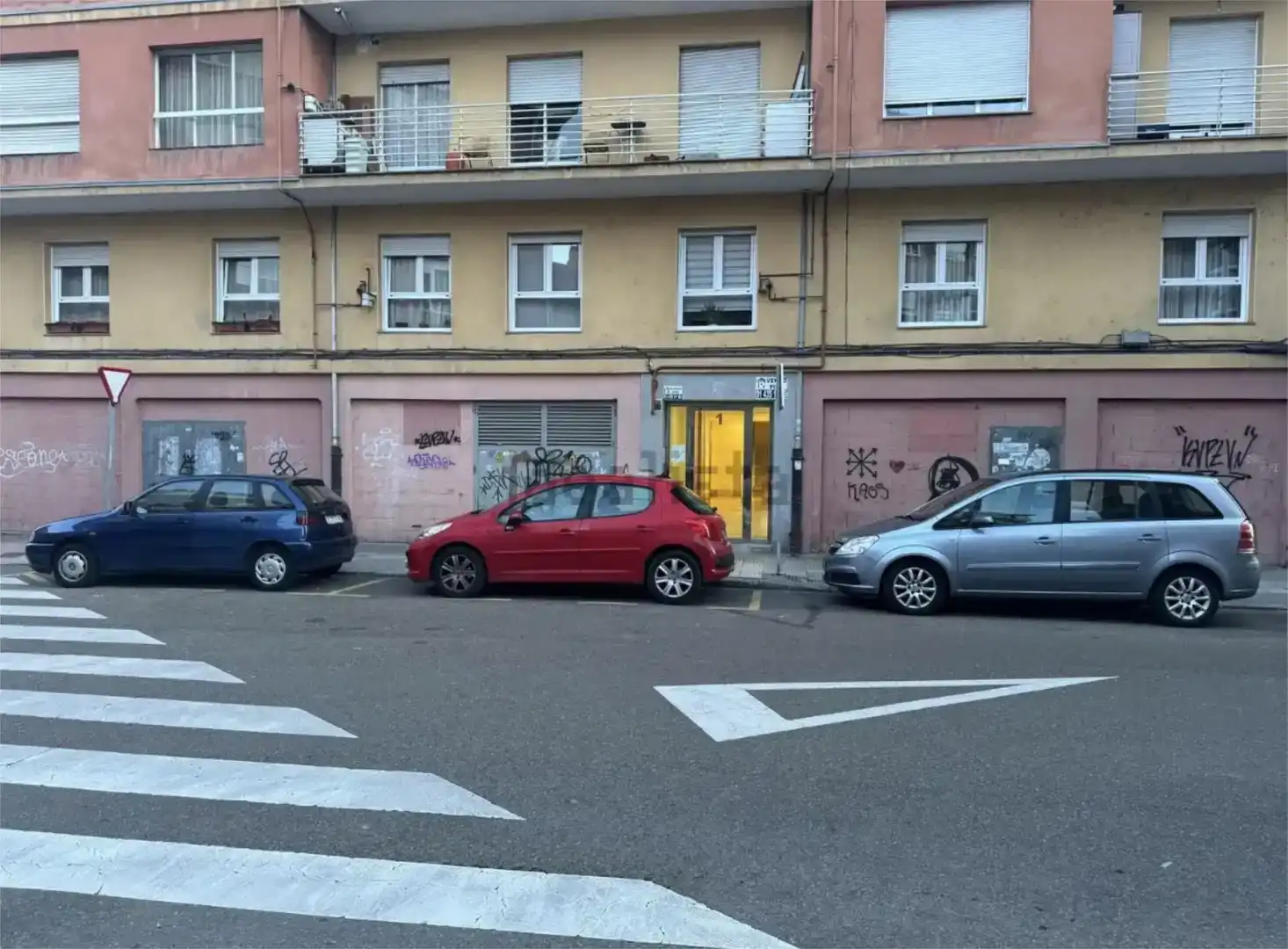 Aparcament de Local de lloguer en León Capital 
