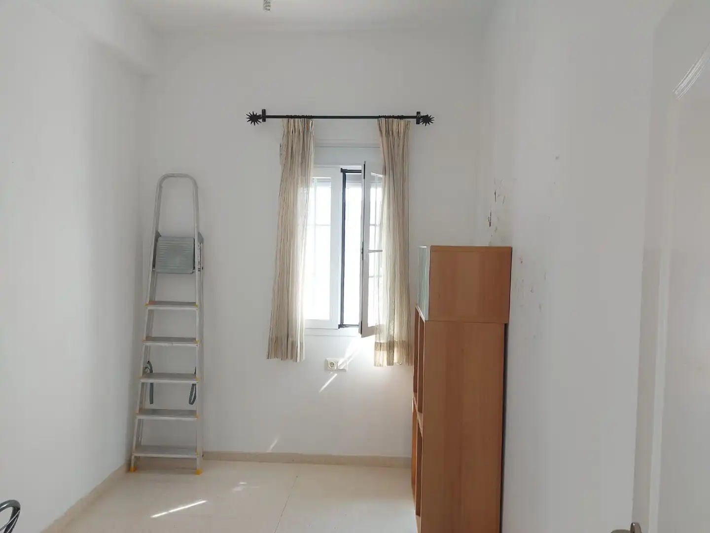 Bedroom of Flat for sale in Brenes  with Air Conditioner, Storage room and Balcony