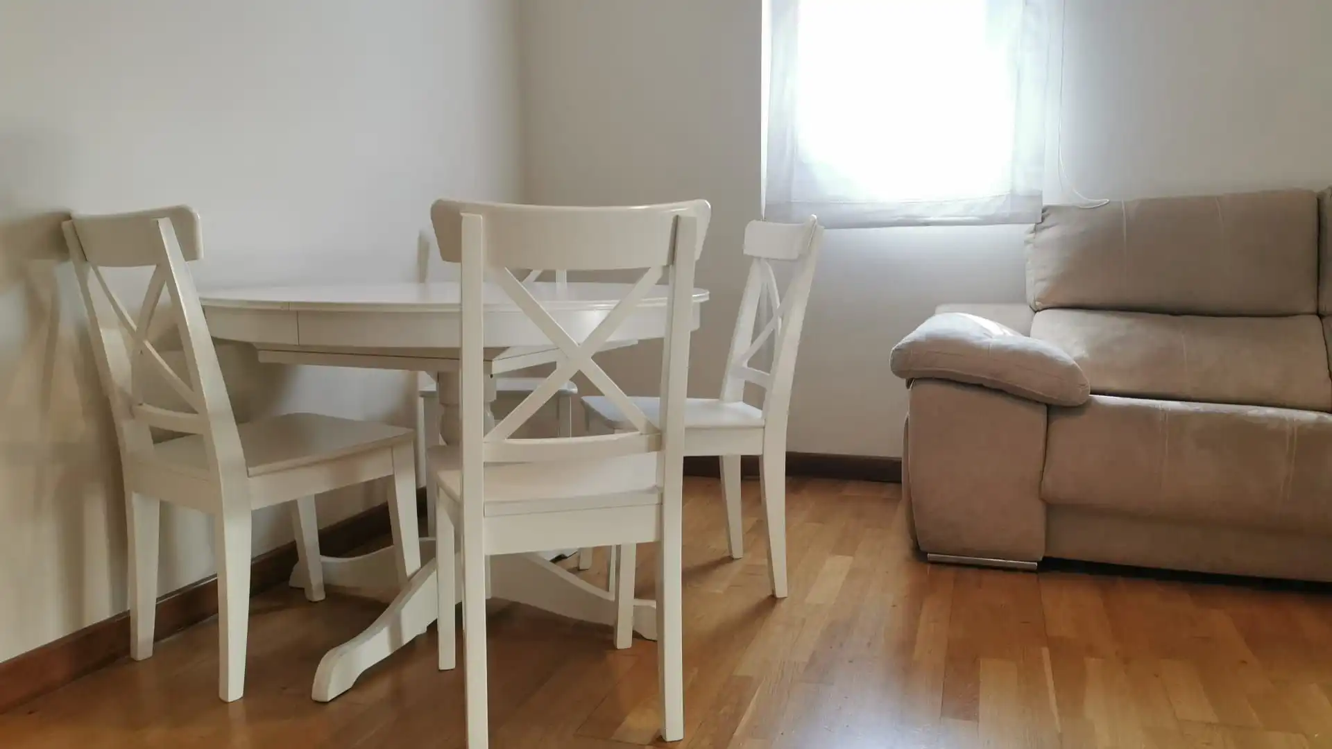 Flat for rent in Calle Madrigal, Camino de Antequera