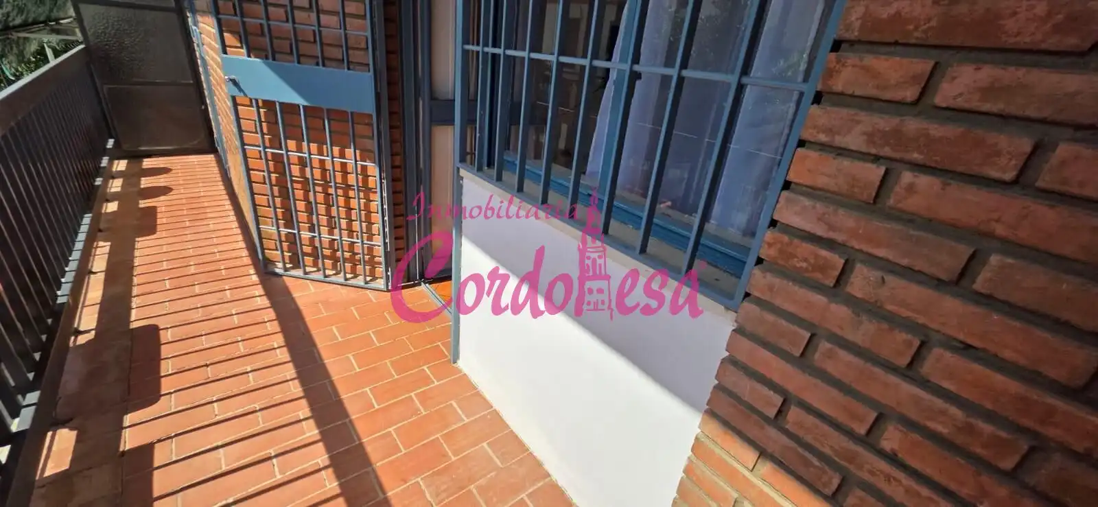 Vista exterior de Piso de alquiler en Córdoba con Terraza