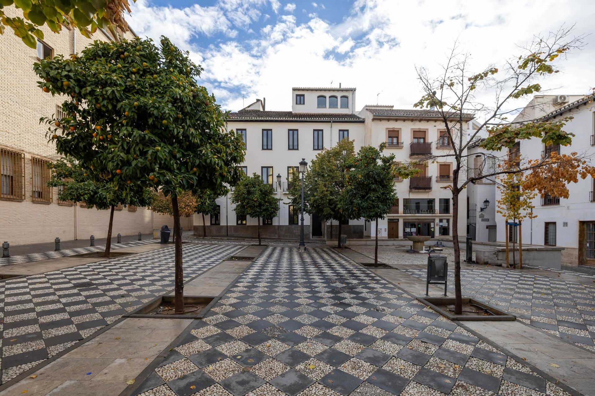 Vista exterior de Àtic en venda en  Granada Capital amb Aire condicionat, Calefacció i Terrassa