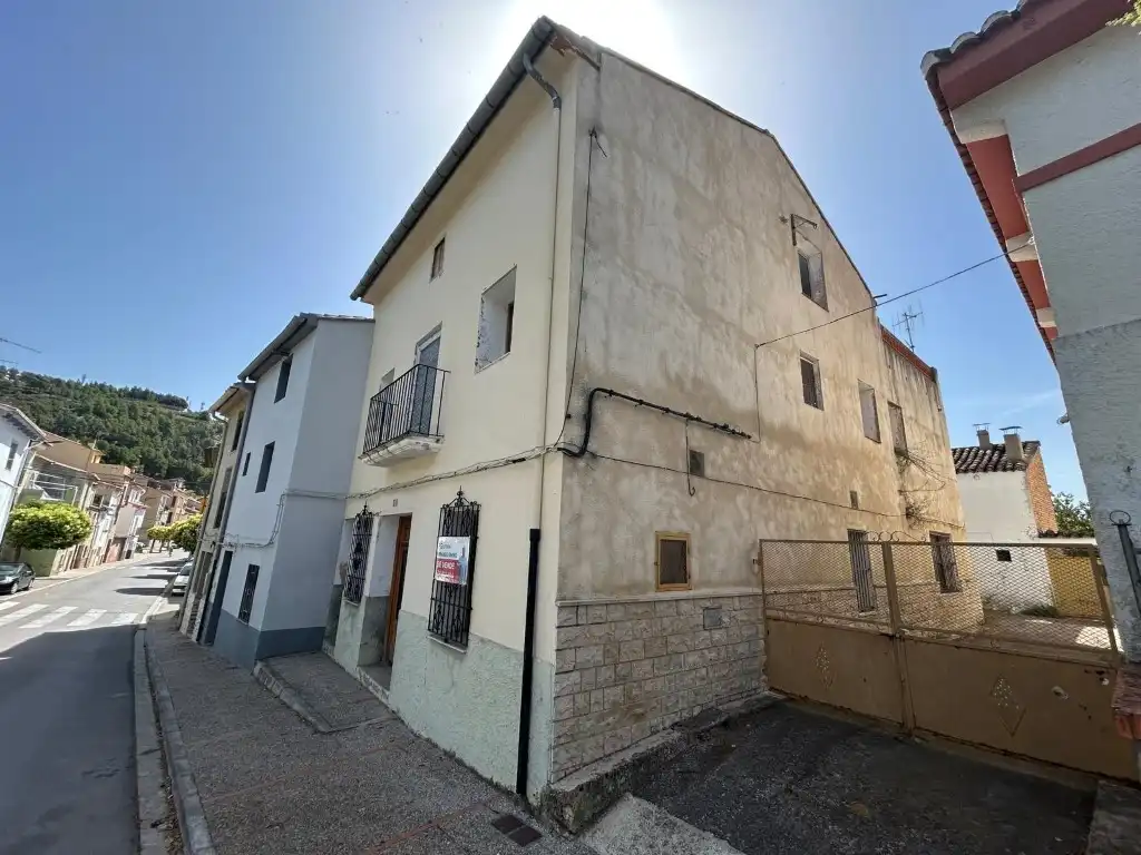 Vista exterior de Casa o xalet en venda en Viver